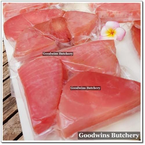 Tuna FILLET STEAKS frozen (price/pack 500g 3-6pcs)